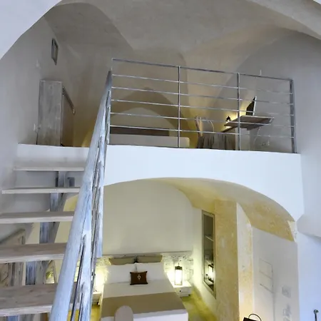 Palazzo Castriota Bed & Breakfast