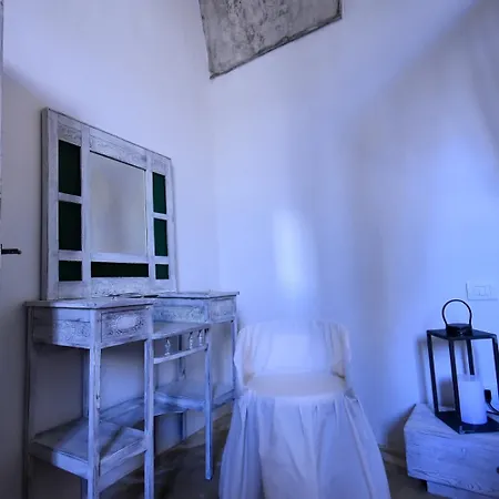 Palazzo Castriota Bed & Breakfast Alezio