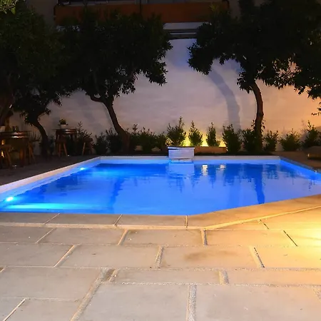 B&B Palazzo Castriota 알레지오