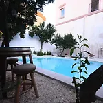 Alojamento de Acomodação e Pequeno-almoço Palazzo Castriota 4*