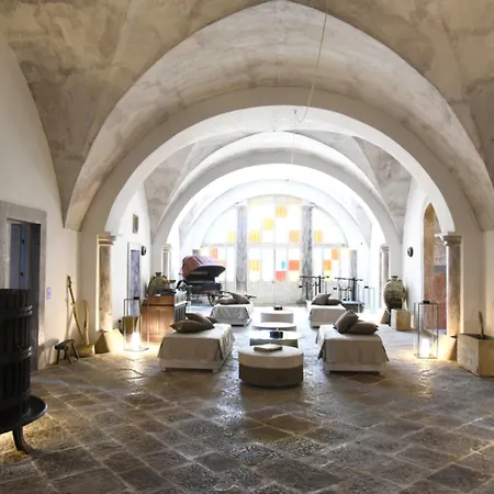 Palazzo Castriota Bed & Breakfast 2*