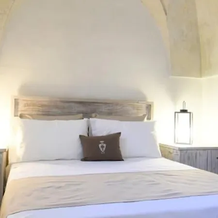 Palazzo Castriota 2* Alezio