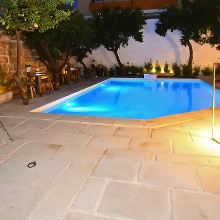 Palazzo Castriota Bed & Breakfast Alezio