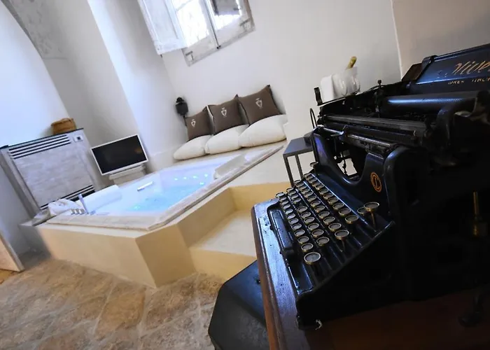 Palazzo Castriota Bed & Breakfast